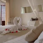 Main Palace 4*