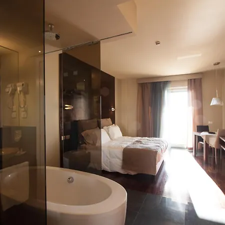 Hotel Main Palace 4*
