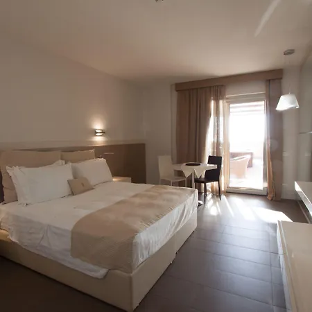Main Palace 호텔 4*