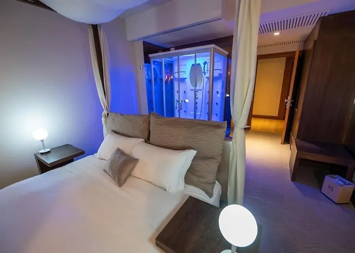Main Palace Otel