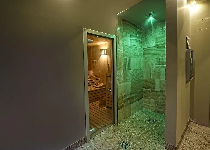 Otel Main Palace 4*