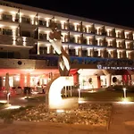 מלון Main Palace 4*