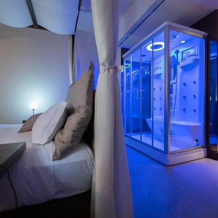 主宫酒店 酒店 4*