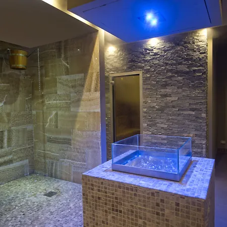 Main Palace 4*
