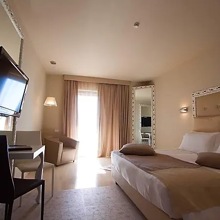 Main Palace Hotel Roccalumera