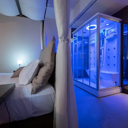 Main Palace Hotel 4*