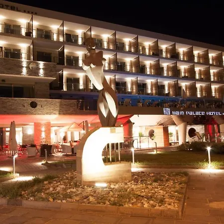 Hotel Main Palace 4*