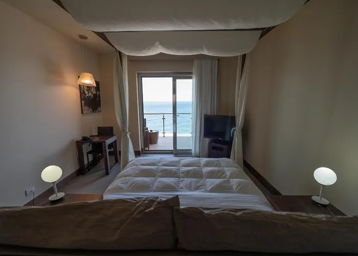 Main Palace 4* روكالوميرا